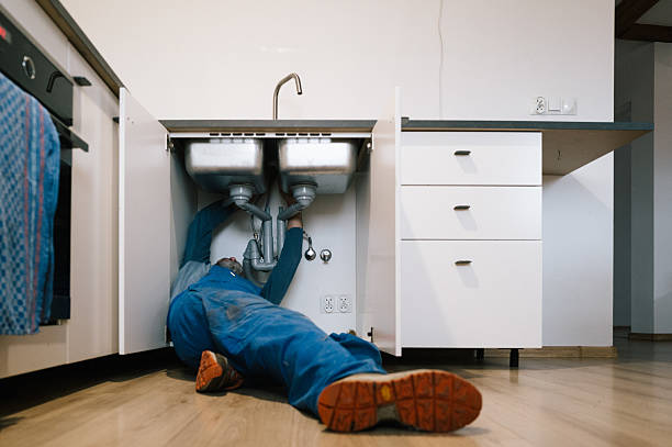 Professional Leak Detection technician working in Gainesville, GA